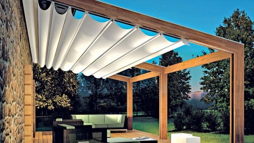 What is a movable roof? Places where the movable roof is used
