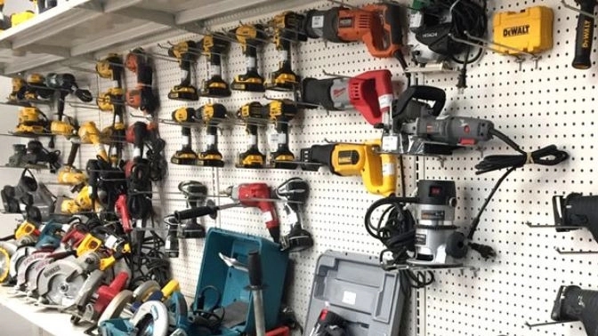 Molani tools store, construction and electrical tools and equipment in Tehran