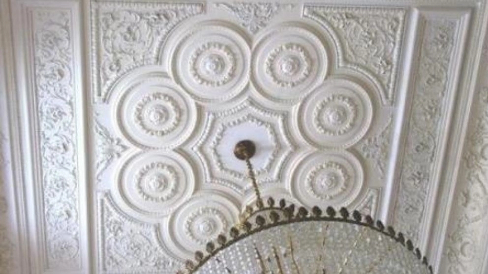 گچبری سنتی چیست