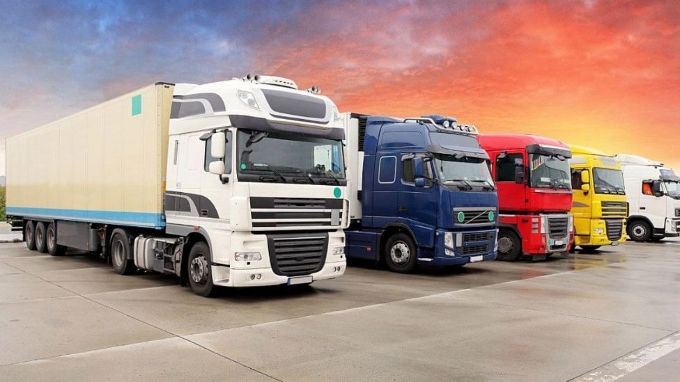 Cargo and its difference with autobar