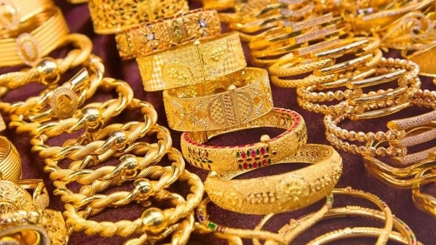 9 strange advantages and benefits of gold