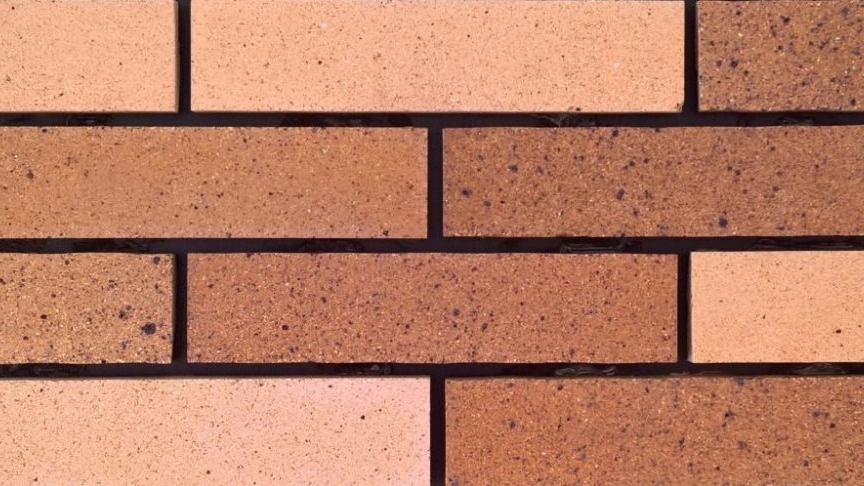 Advantages of using refractory bricks