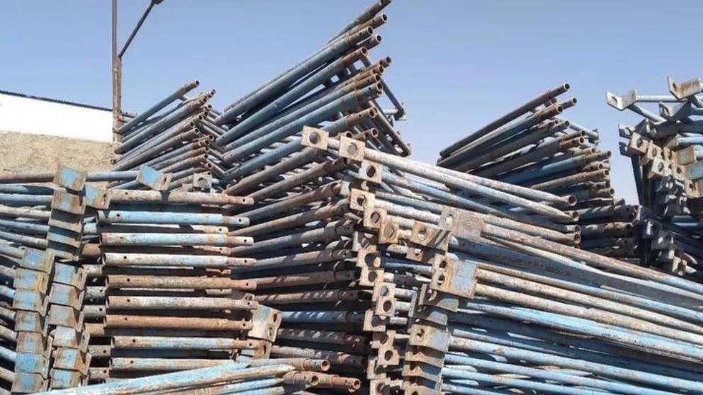 Scaffold and Derakhshan template, sale and rental of second-hand construction templates in Tehran