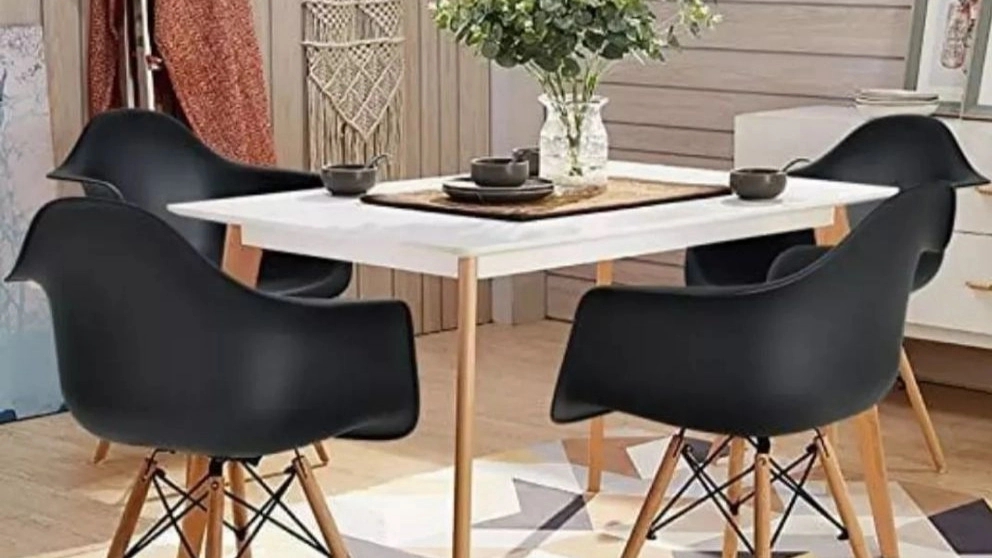 Advantages of fiberglass table and chairs