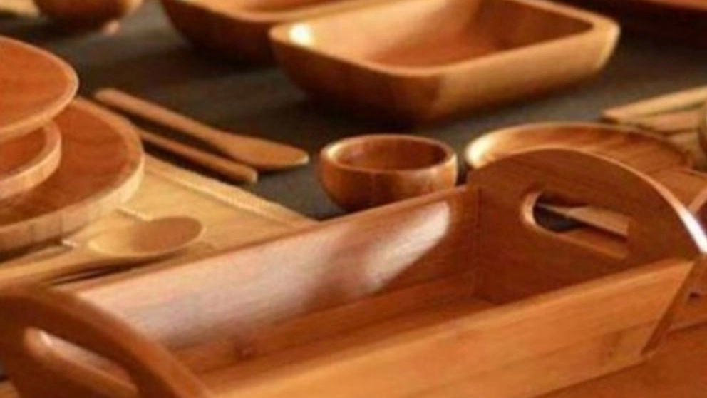 Habibpour wooden dishes, production and sale of wooden dishes and bar tables in Behshahr