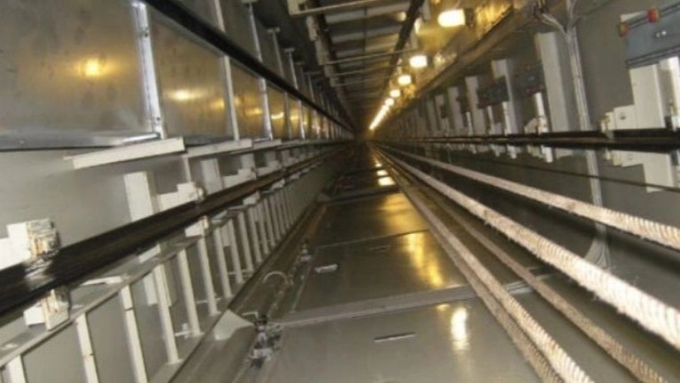 Easy lift, installation and execution of elevators in Tehran
