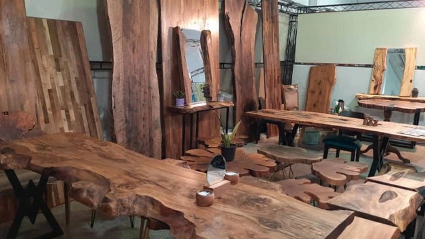Application of walnut wood slabs