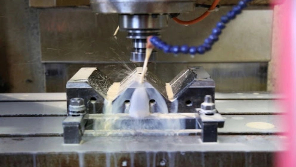 Production of Monaco, design and manufacture of industrial molds in Zanjan