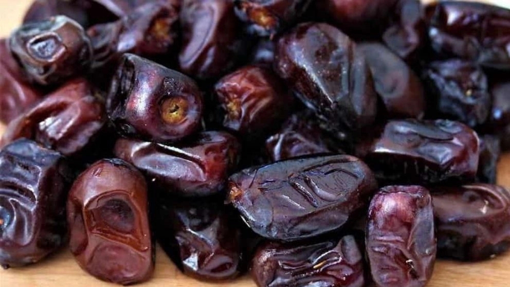 Fakher dates, wholesale sale and export of dates in Isfahan
