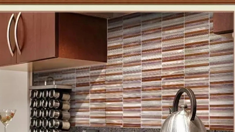 Getting to know the features of inter-cabinet wall coverings