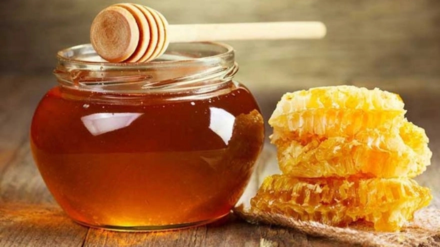 Benefits of eating honey before sleep