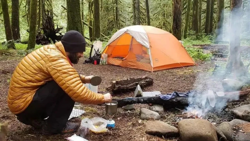 What are the types of tents?