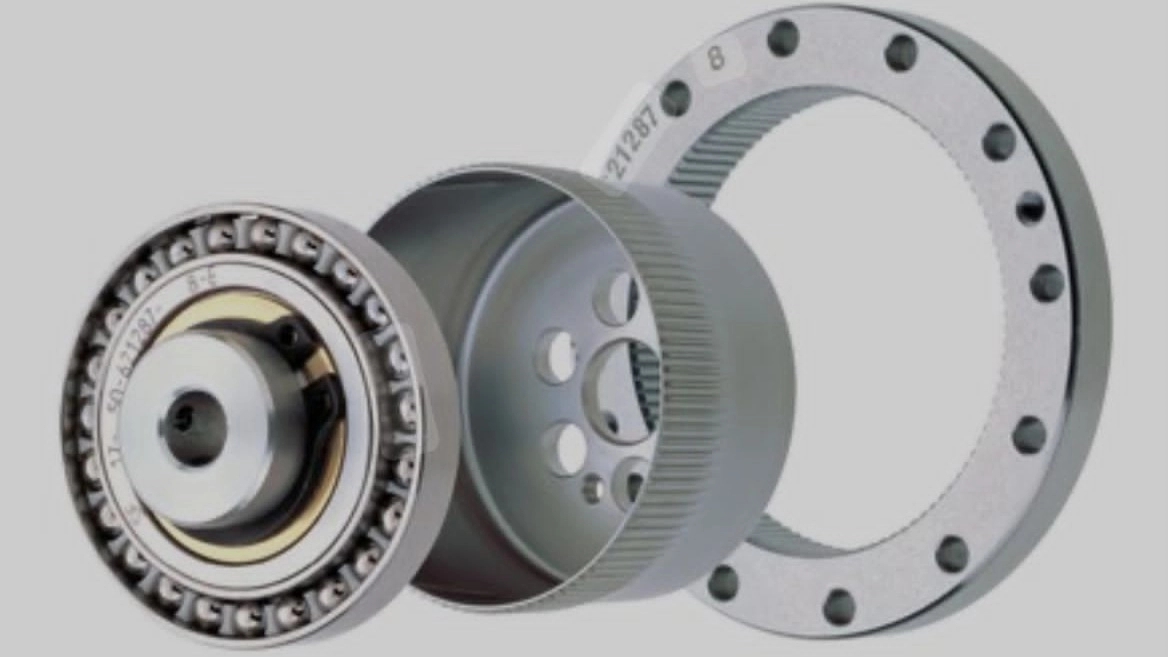 The technology of harmonic drive gearboxes and its applications