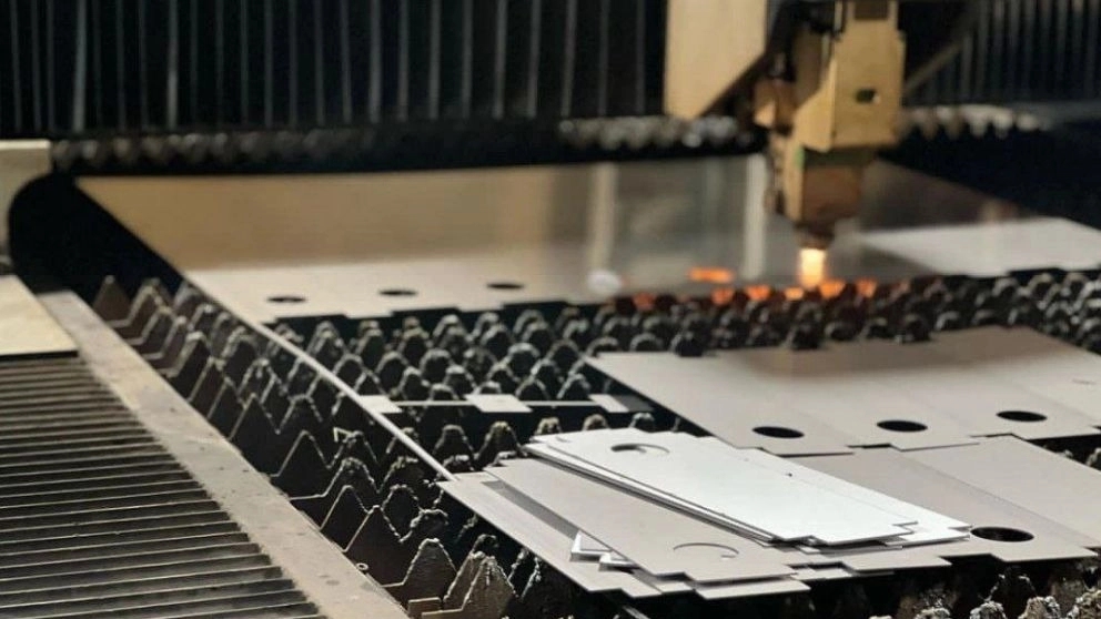 Jahangiri laser and metal services in Tehran