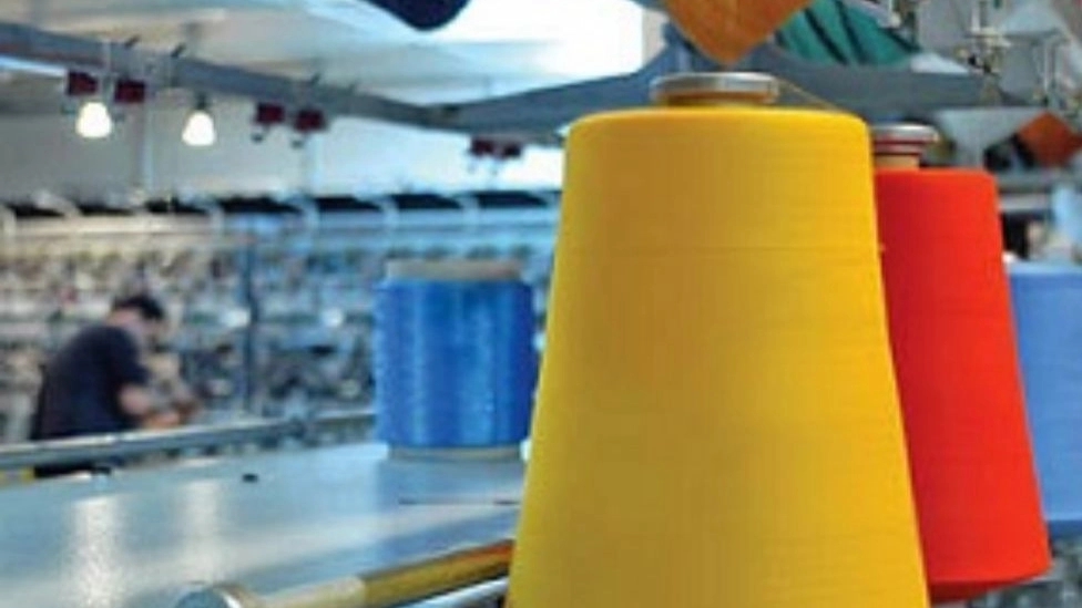 Sugar dyeing, dyeing and finishing all kinds of woven round fabrics in Kahrizak, Tehran