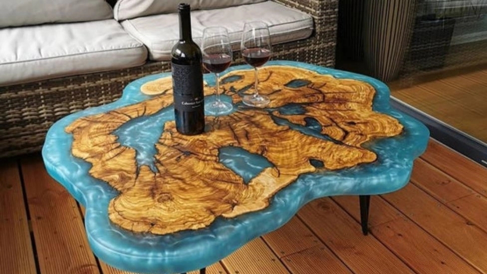 Diamond Resin, production of sofa front table and resin clock in Mashhad
