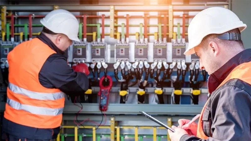 Building electrical installations and their applications
