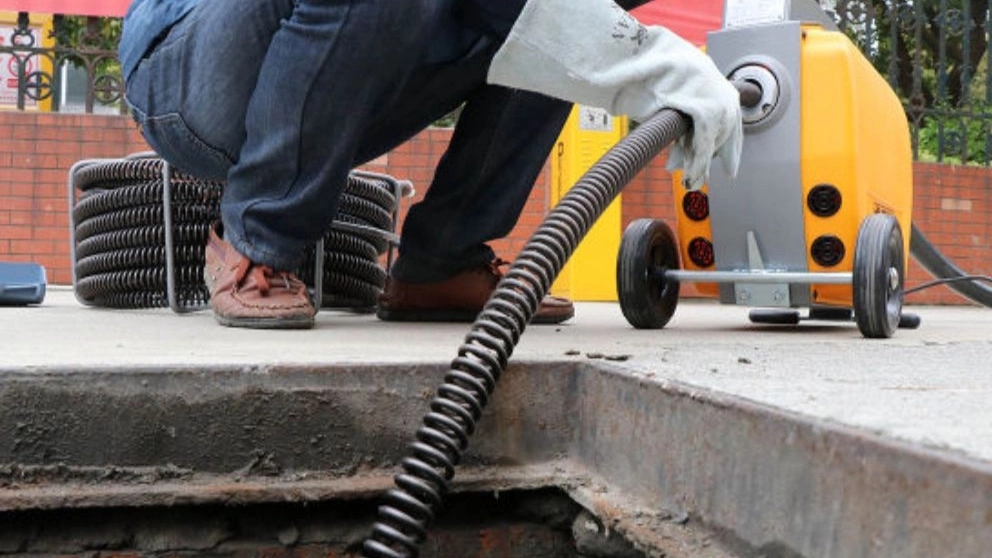 Mousavi's round-the-clock and urgent pipe opening in Nowshahr