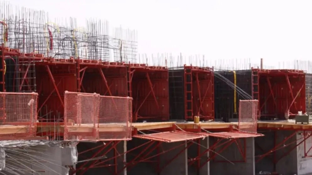 Arta Banyan Sanat, production of concrete metal mold, tunnel form, large panel and box mold in Karaj