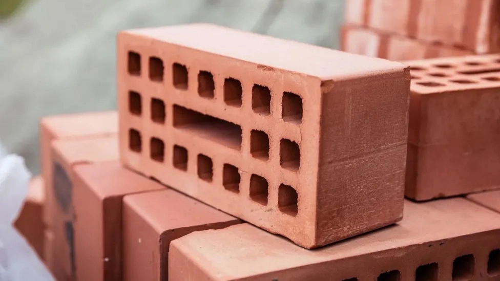 Azarakhsh facade refractory brick, sales representative of refractory bricks in Zafaranieh, Tehran