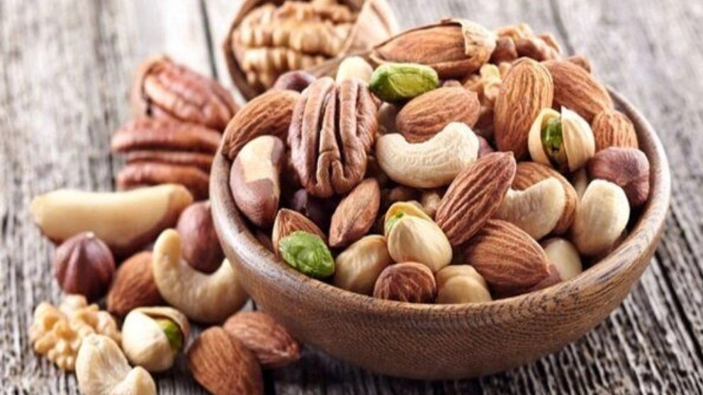 مهمترین خواص آجیل برای سلامتی و درمان بیماری ها