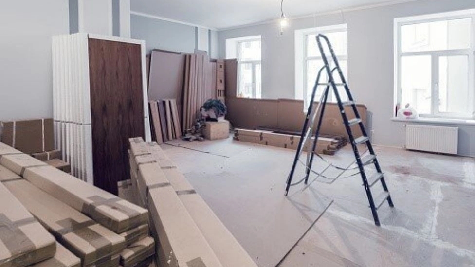 Acquaintance with the stages of building renovation