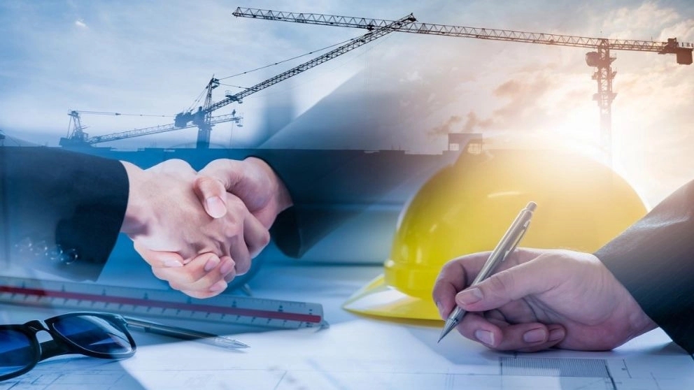 وظایف پیمانکار چیست؟