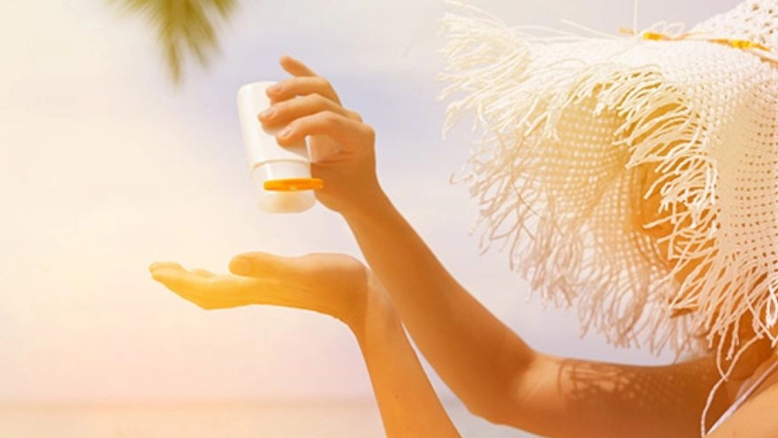 Why should we use sunscreen?