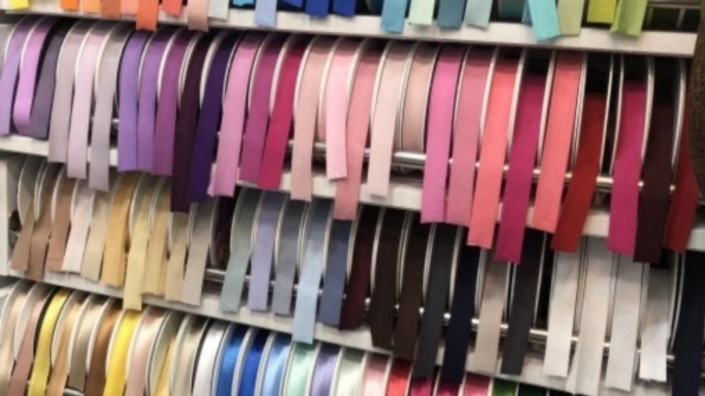 Khorram Baft, production of cotton tapes in Isfahan
