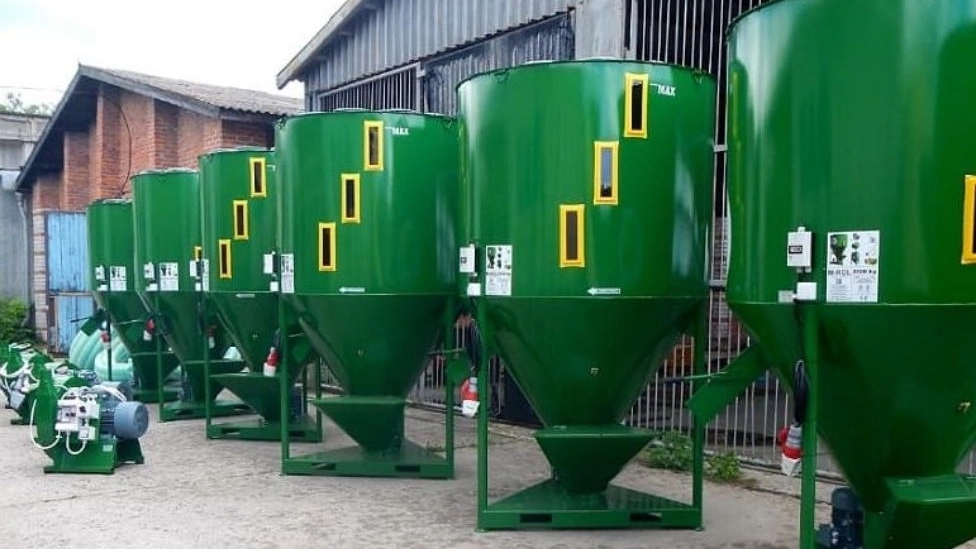 Hasan Khani Poultry Equipment, Mixer Mill Aerator in Ashkazar, Yazd