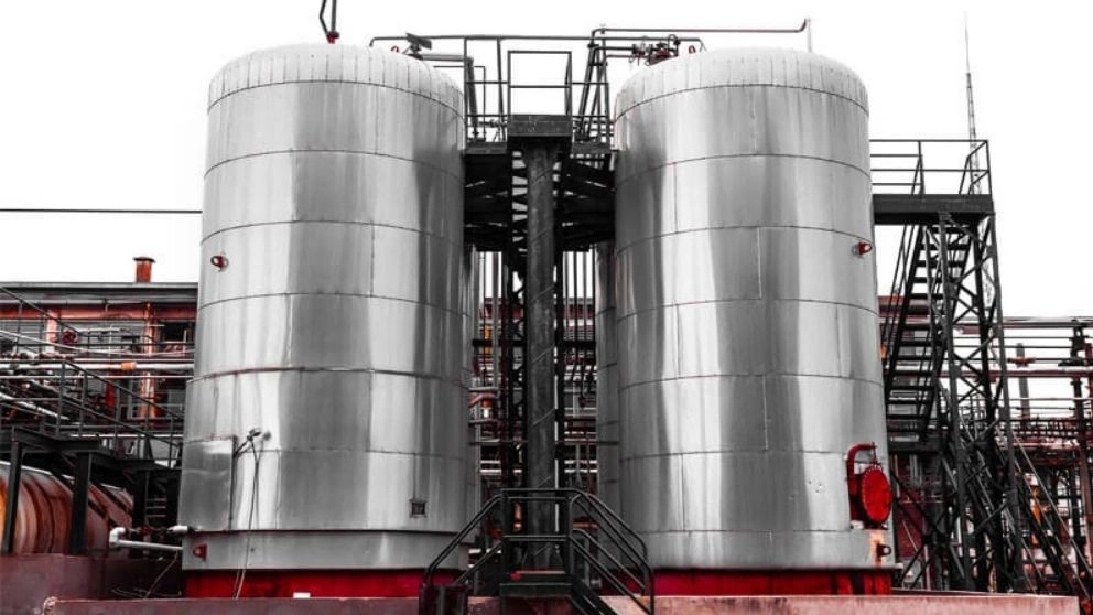 Types of tankers or storage tanks