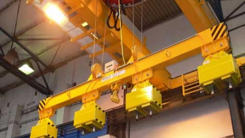 Brenna Arvin Spadana, buying, selling, manufacturing and repairing all kinds of overhead cranes in Isfahan