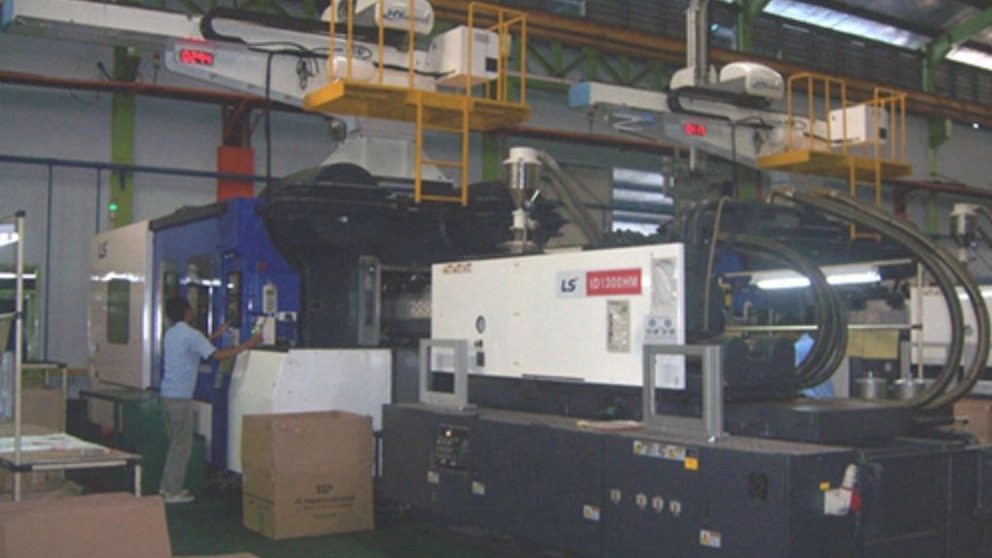 Application of plastic injection machine