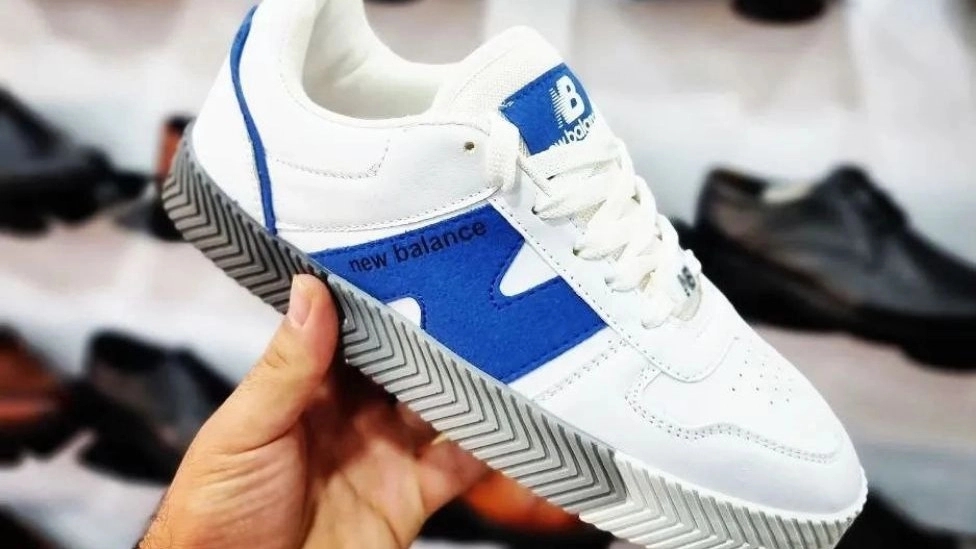 Lajan sports shoes store, selling all kinds of men's and women's shoes in West Azerbaijan