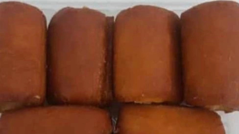 Arsbaran production workshop, tube dumpling and honey cake production in Karaj Alborz
