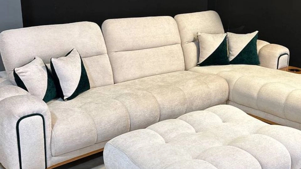 Pahlavi Kaj furniture store
