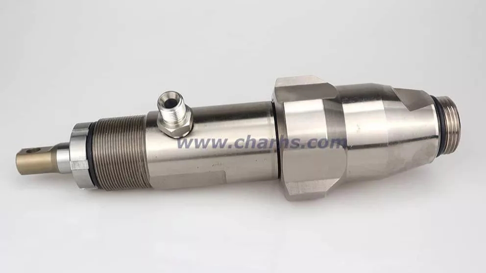 Under the airless pump
