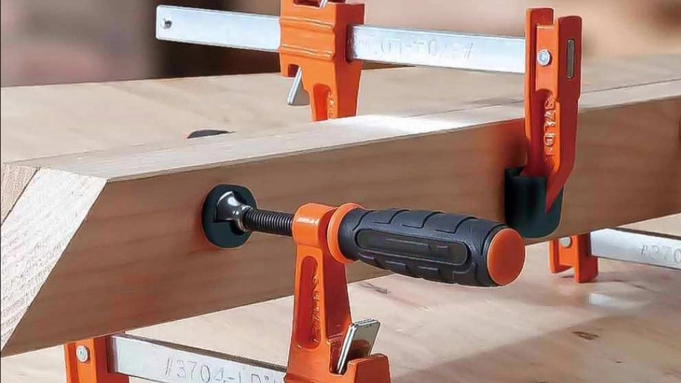Moradi woodworking machine, repairs and buying and selling of woodworking machines in Tehran campus