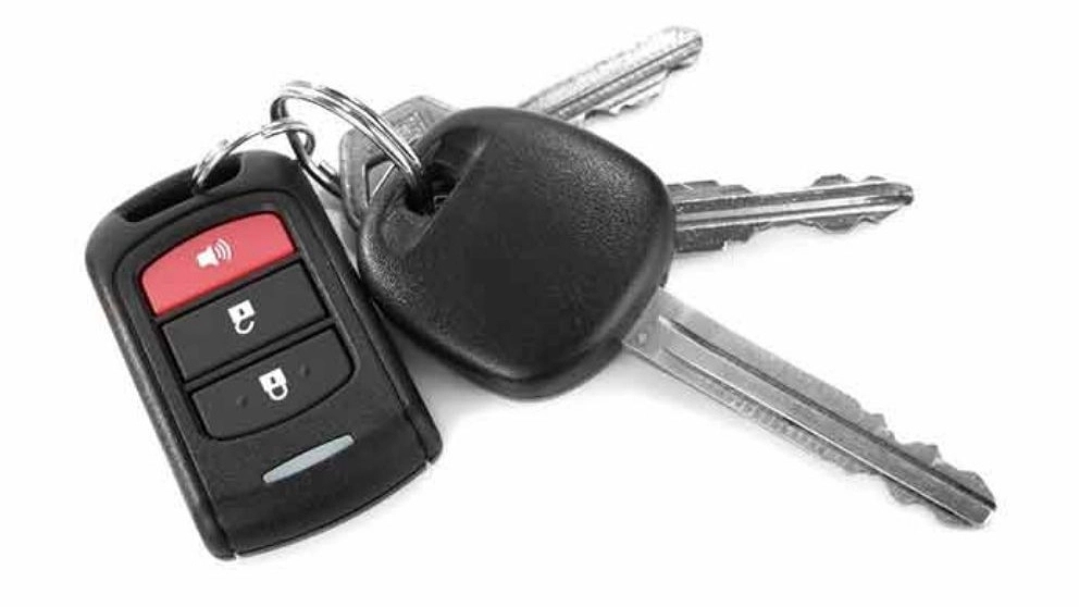 Karimi Keys, round-the-clock keying of Iranian and foreign cars in Mehran, Ilam