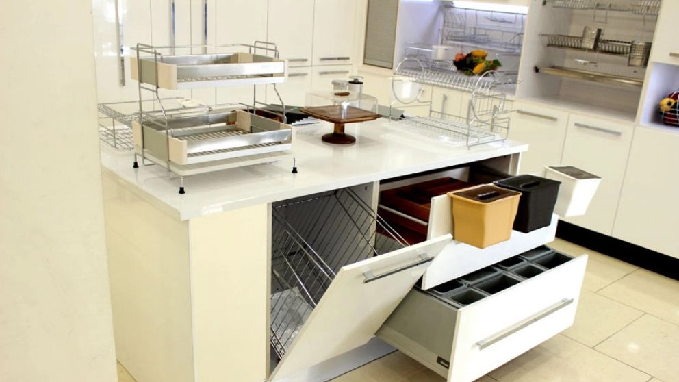 Guide to buying cabinet fittings