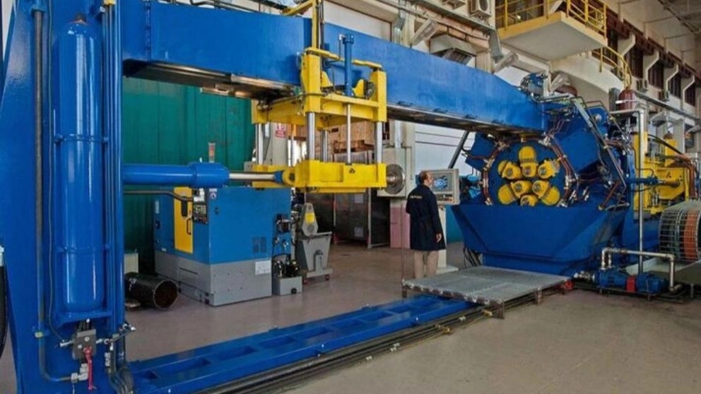 Bigdali Machinery Company, selling road construction and industrial machinery in Zanjan