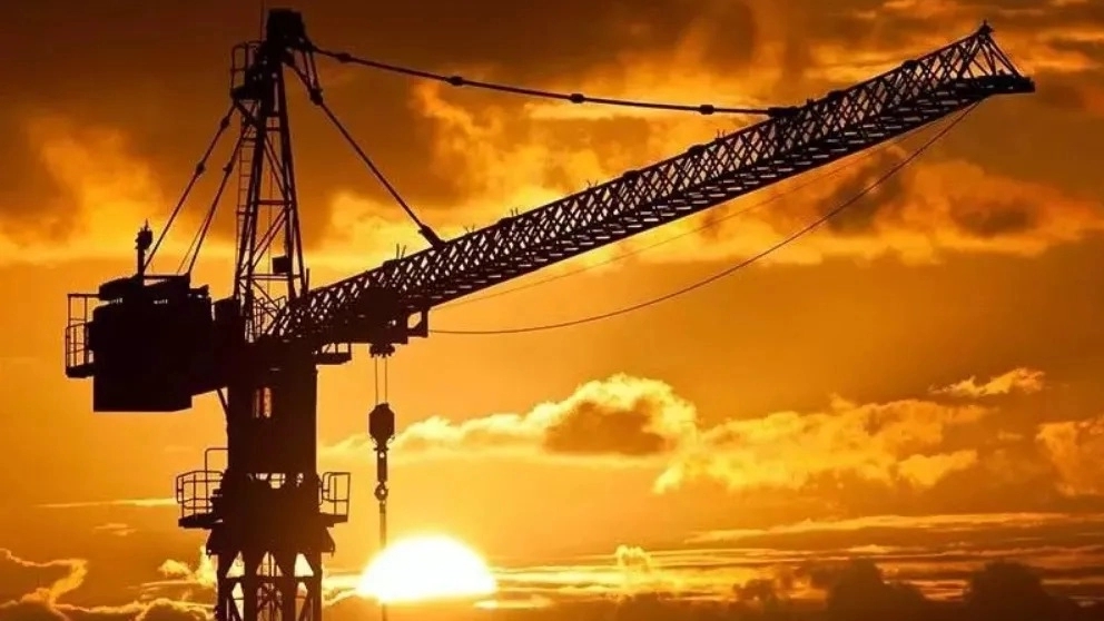 Farat Vahid Ali Chi tower crane, assembly and repair of tower crane and workshop elevator in Yazd