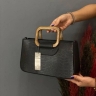Lian Bag Gallery, sale of women's bags and school bags in Tehran