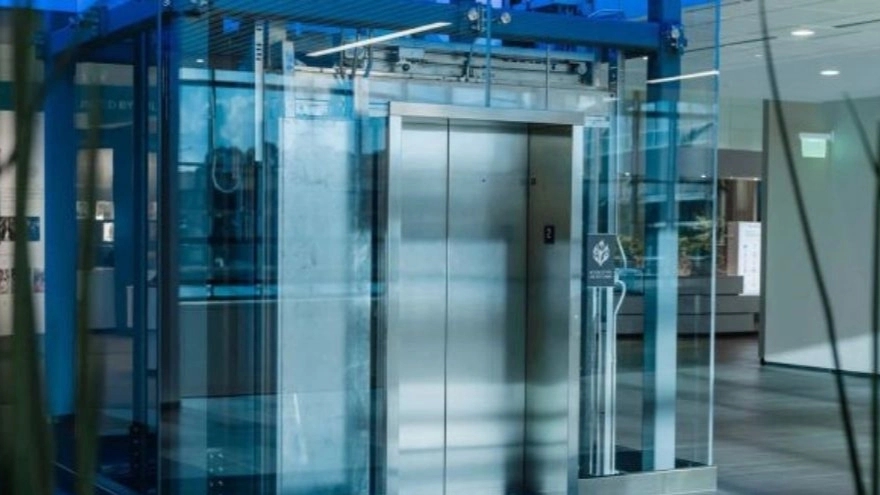 Types of elevators by construction