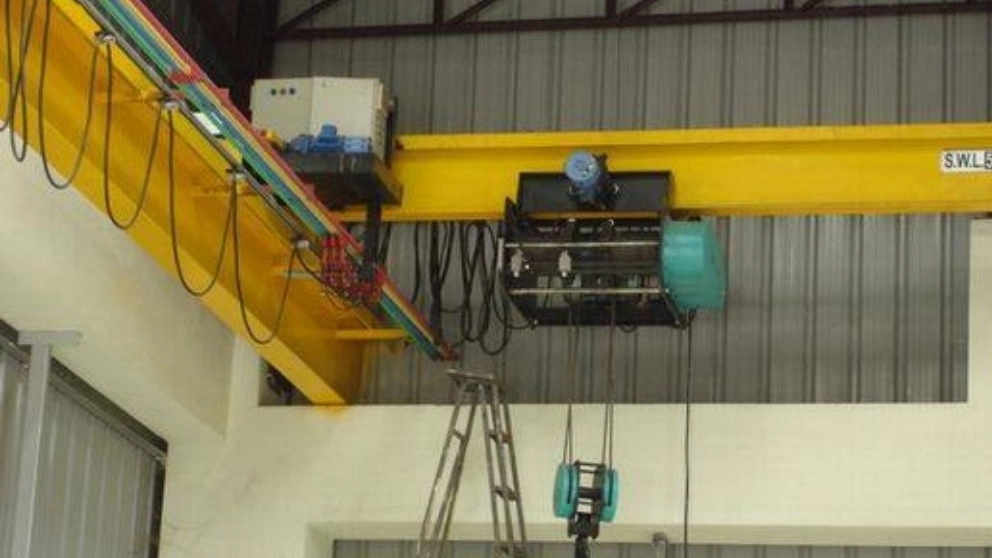 Applications of overhead crane