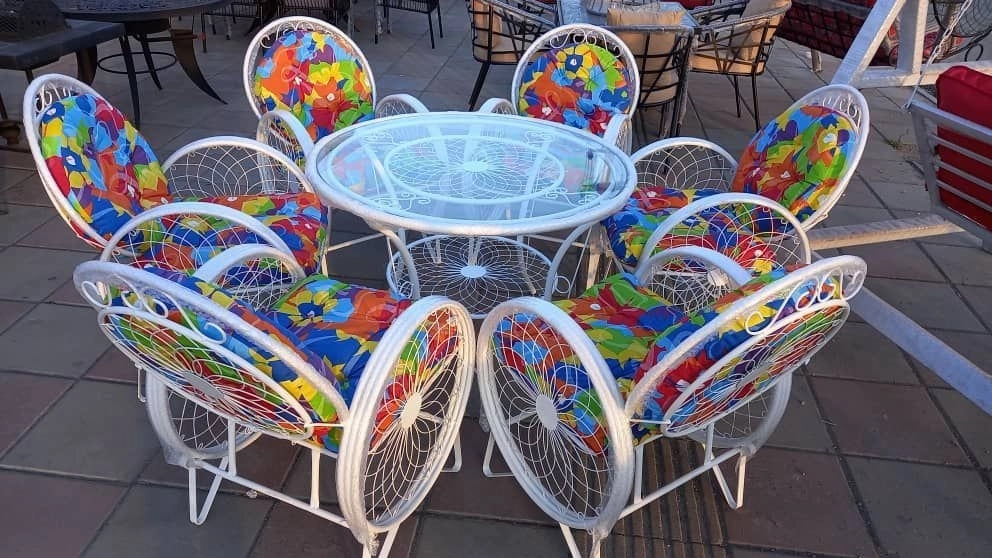 Sale of metal tables and chairs in sets of 4 and 6 at Asgari garden furniture in Karaj
