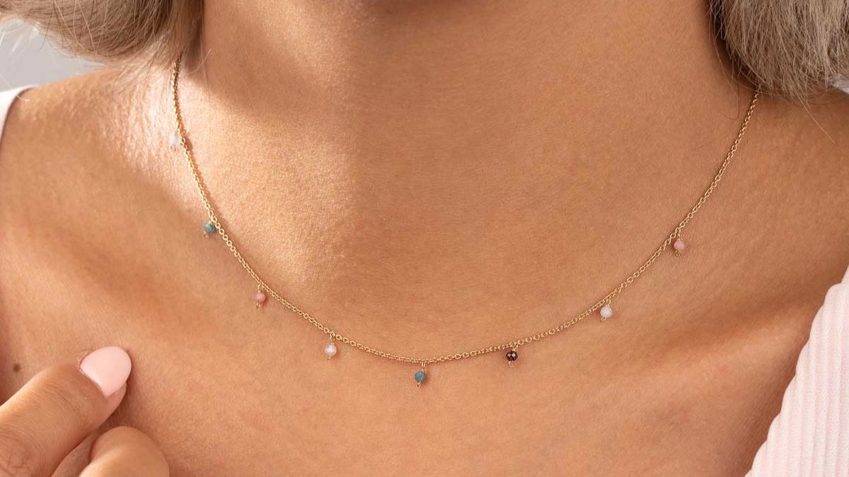 Raya Gold Gallery, order to make bracelets, necklaces and plaques in Tehran