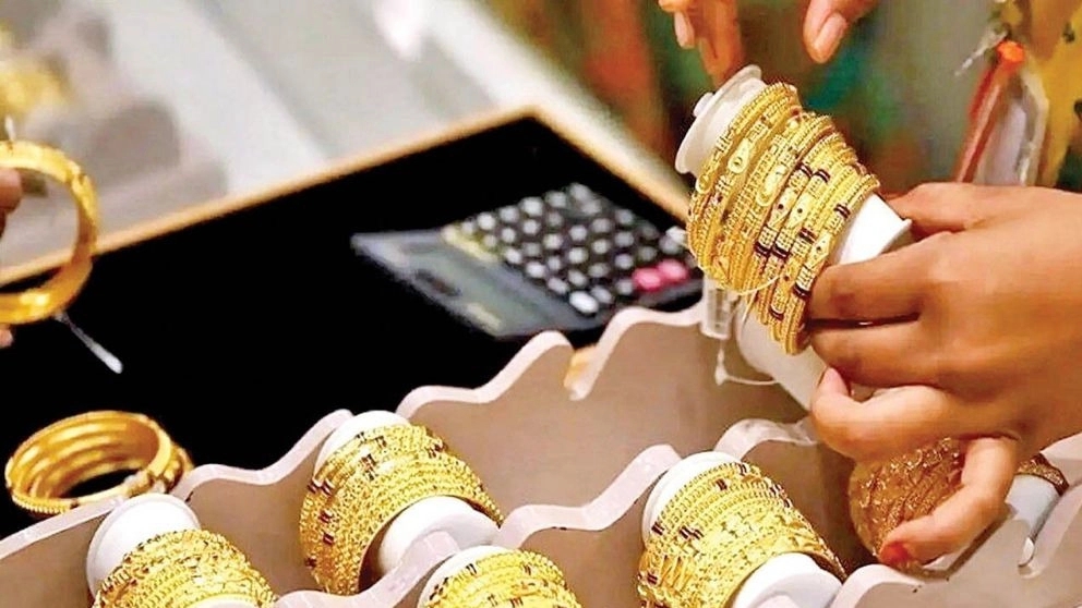 Advantages of ordering gold online at Raya Gold Gallery
