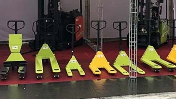 Pallet jack