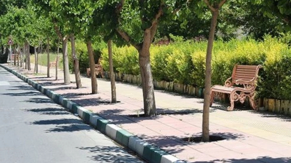 Concrete market of half the world, production of urban furniture and mosaic in Rasht